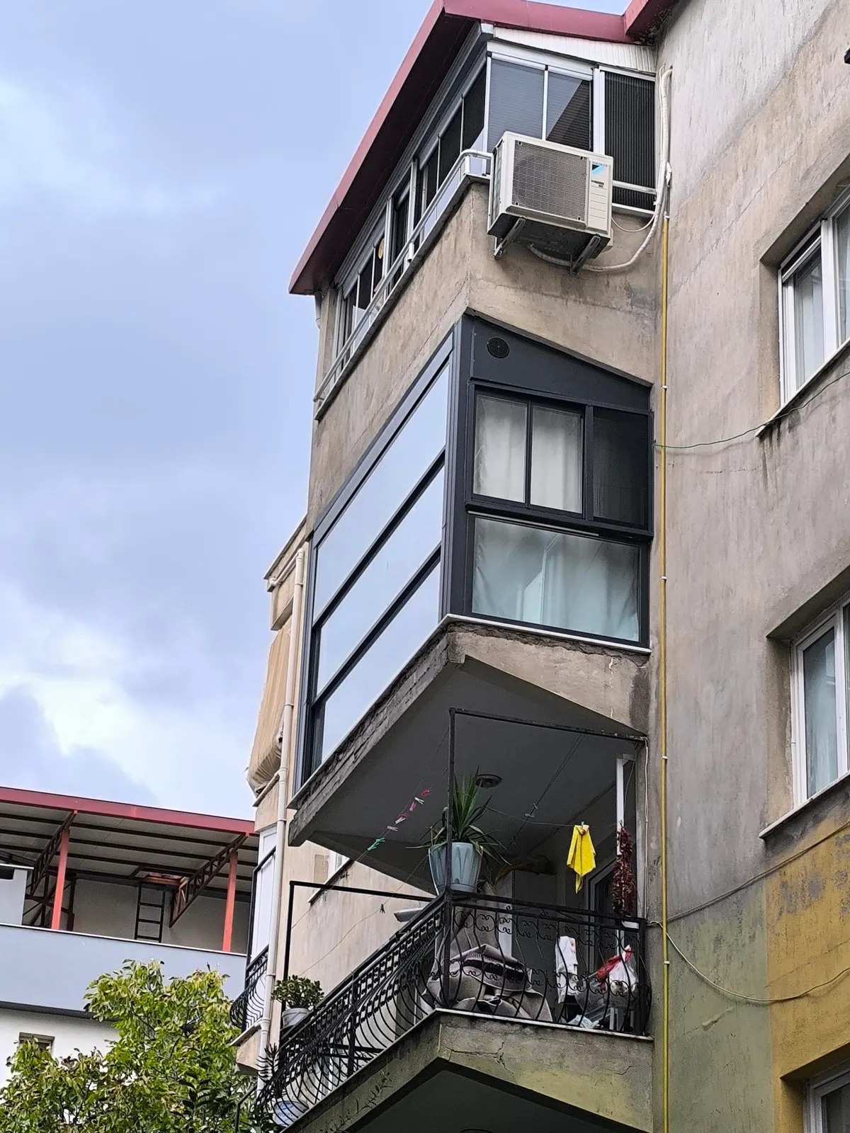 Yasin S. tarafından paylaşılan iş fotoğrafı